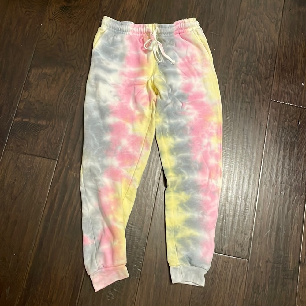 tie dye sweatpants; size medium